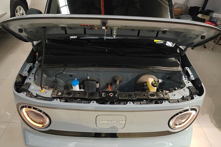 Used Geely Galaxy Panda 2025 210km Panda Kart Engine Bay