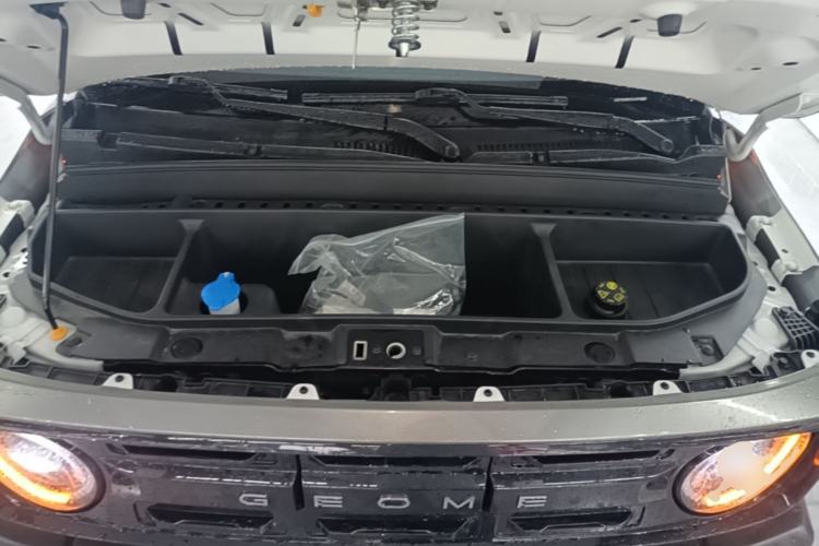 Used Geely Galaxy Panda 2025 210km Panda Rider Engine Bay
