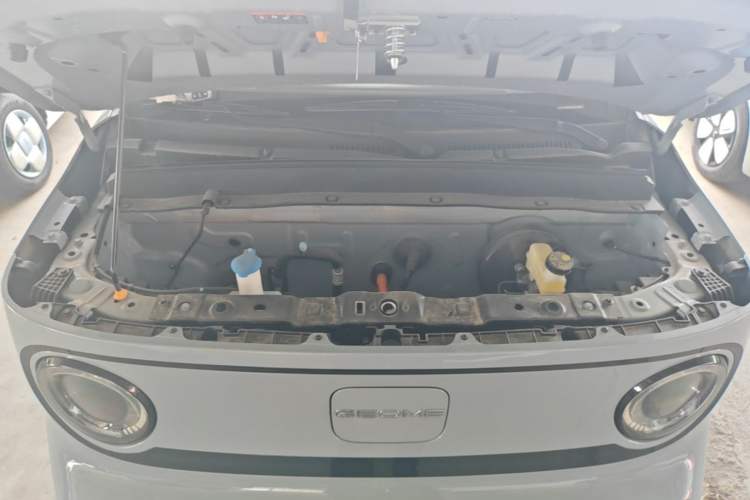 Used Geely Galaxy Panda 2025 210km Panda Kart Engine Bay