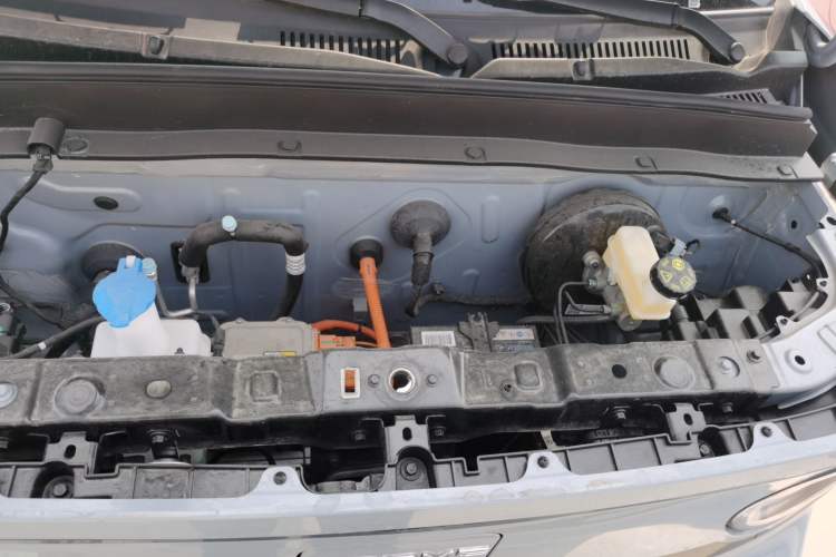 Used Geely Galaxy Panda 2025 210km Panda Kart Engine Bay