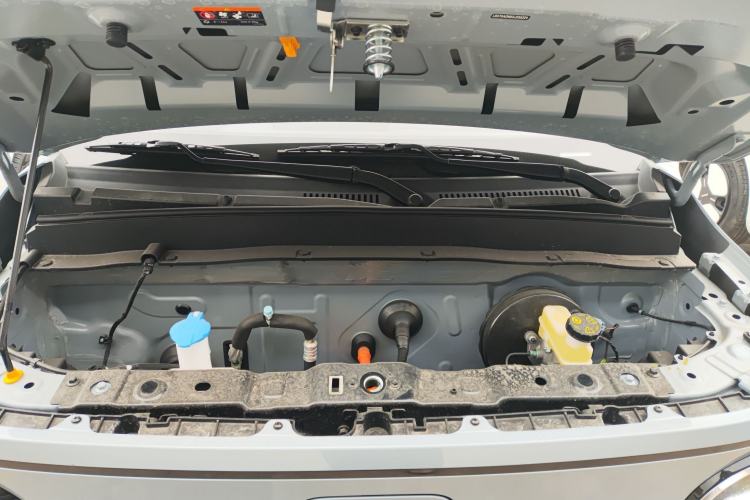 Used Geely Galaxy Panda 2025 210km Panda Kart Engine Bay