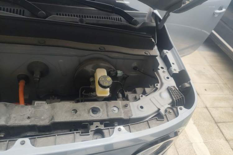 Used Geely Galaxy Panda 2025 210km Panda Kart Engine Bay Left