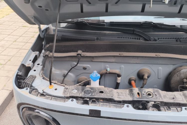 Used Geely Galaxy Panda 2025 210km Panda Kart Engine Bay Right