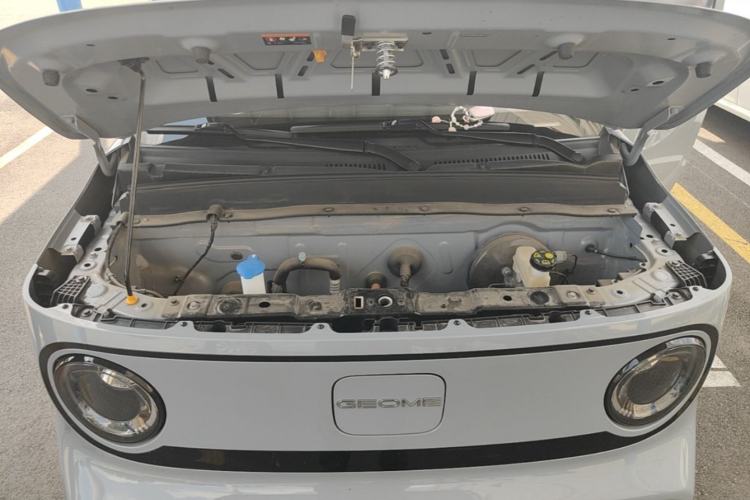 Used Geely Galaxy Panda 2025 210km Panda Kart Engine Bay