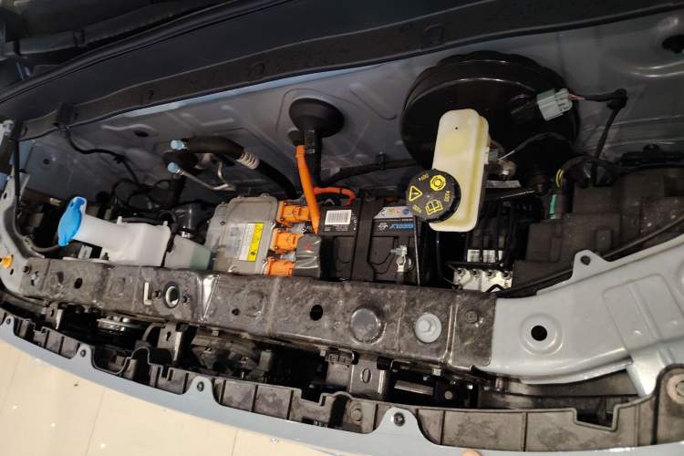 Used Geely Galaxy Panda 2025 210km Panda Kart Engine Bay