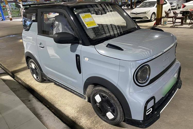 Used Geely Galaxy Panda 2025 210km Panda Kart Exterior 2