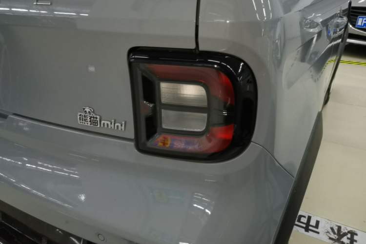 Used Geely Galaxy Panda 2025 210km Panda Kart Exterior 3
