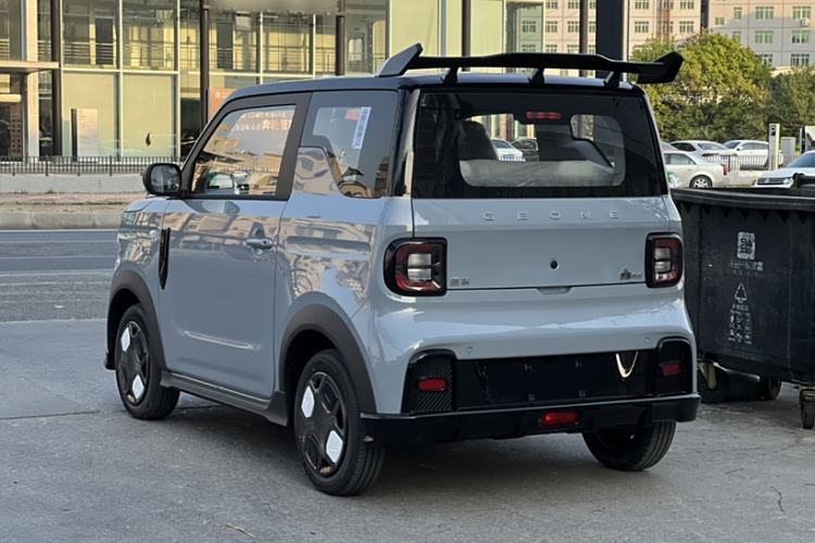 Used Geely Galaxy Panda 2025 210km Panda Kart Exterior 4