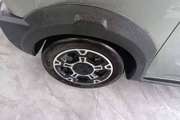 Used Geely Galaxy Panda 2025 210km Panda Rider Exterior 4