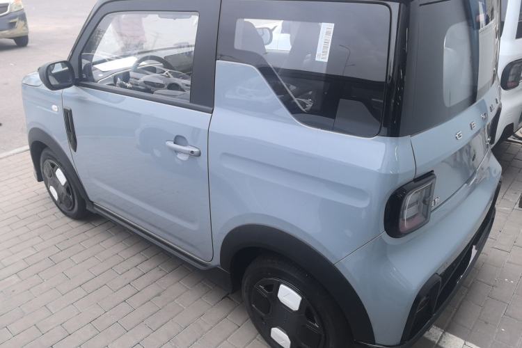 Used Geely Galaxy Panda 2025 210km Panda Kart Exterior 5