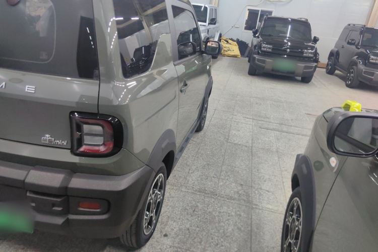 Used Geely Galaxy Panda 2025 210km Panda Kart Exterior 6