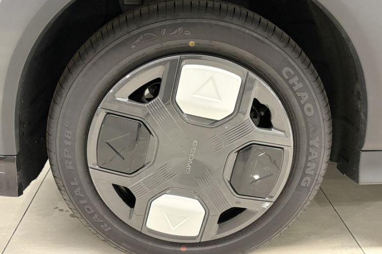 Used Geely Galaxy Panda 2025 210km Panda Kart Exterior 9