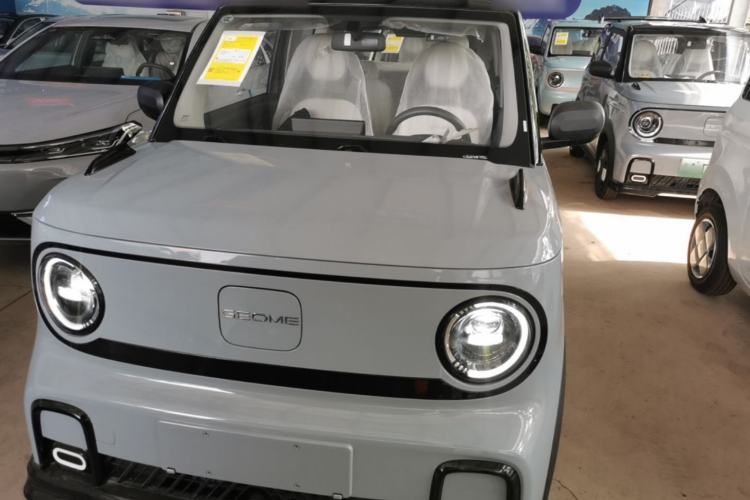 Used Geely Galaxy Panda 2025 210km Panda Kart Front
