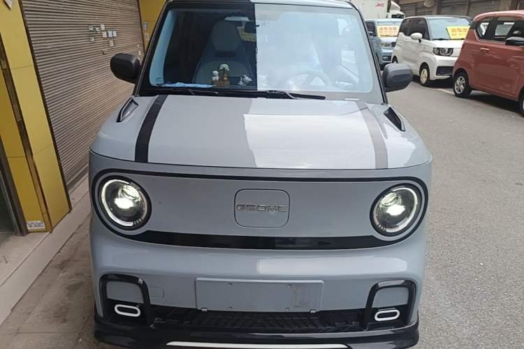 Used Geely Galaxy Panda 2025 210km Panda Kart Front