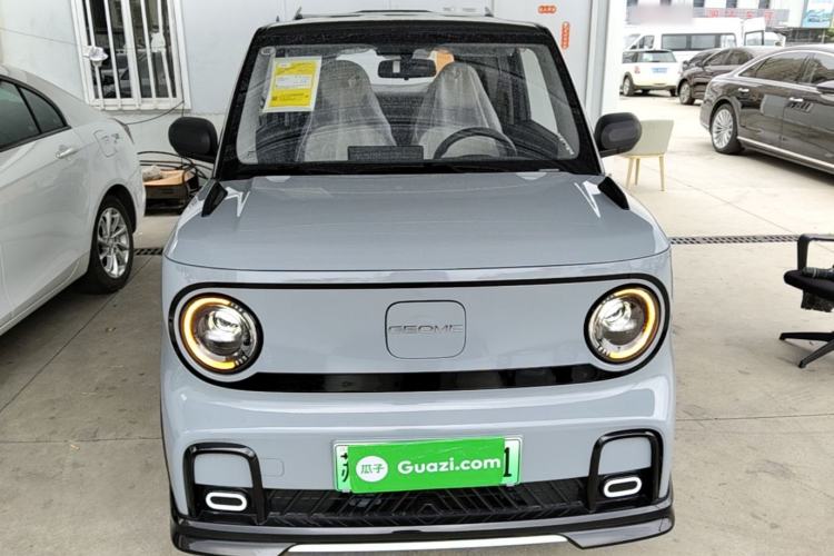 Used Geely Galaxy Panda 2025 210km Panda Kart Front