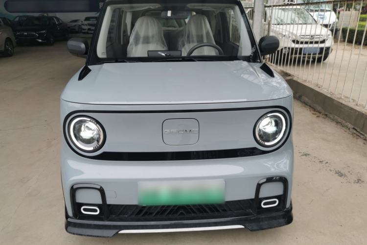 Used Geely Galaxy Panda 2025 210km Panda Kart Front