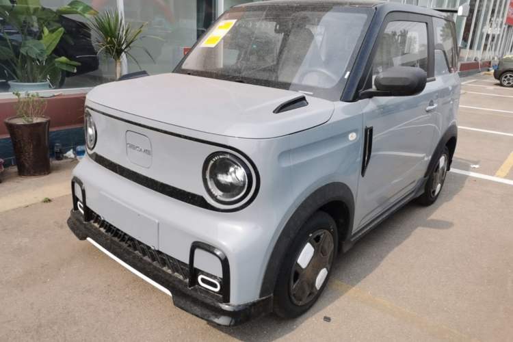 Geely Galaxy Panda 2025 — фото 1