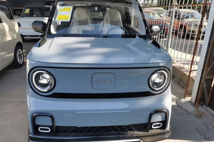 Used Geely Galaxy Panda 2025 210km Panda Kart Front