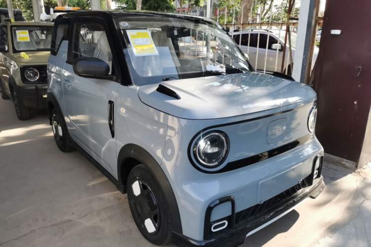 Used Geely Galaxy Panda 2025 210km Panda Kart Front Right 45 Deg