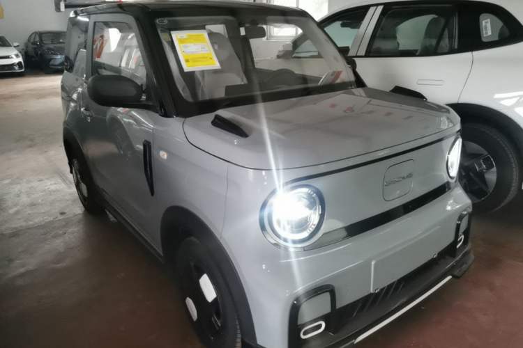 Used Geely Galaxy Panda 2025 210km Panda Kart Front Right 45 Deg