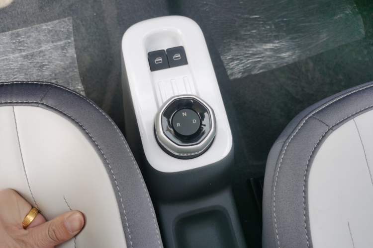 Used Geely Galaxy Panda 2025 210km Panda Kart Gear Lever