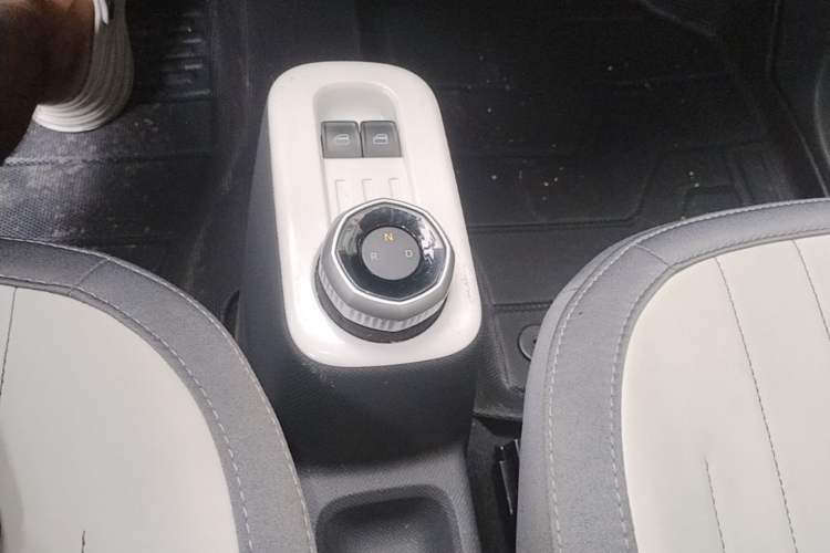 Used Geely Galaxy Panda 2025 210km Panda Kart Gear Lever