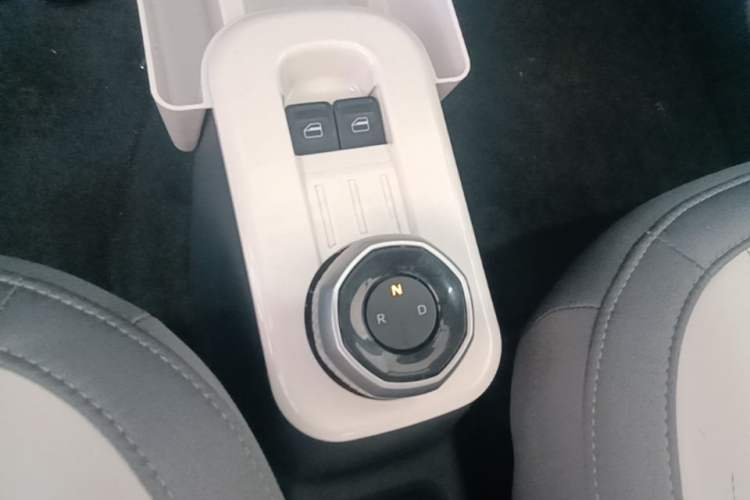 Used Geely Galaxy Panda 2025 210km Panda Kart Gear Lever