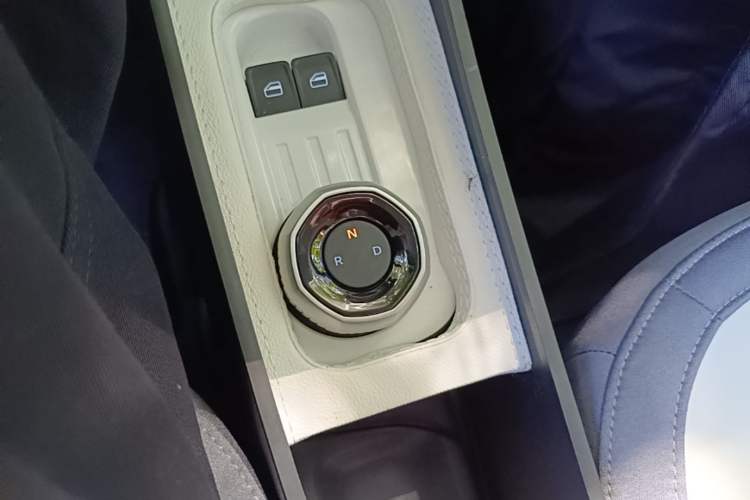 Used Geely Galaxy Panda 2025 210km Panda Kart Gear Lever