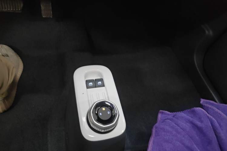 Used Geely Galaxy Panda 2025 210km Panda Kart Gear Lever