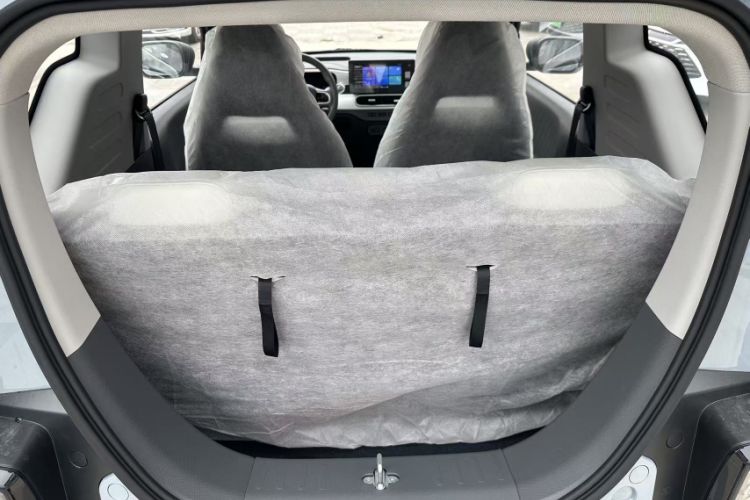 Used Geely Galaxy Panda 2025 210km Panda Kart Interior 2