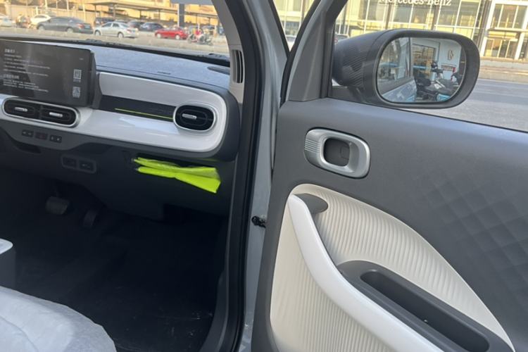Used Geely Galaxy Panda 2025 210km Panda Kart Interior 5