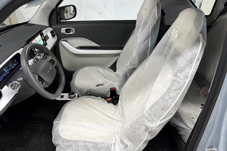 Used Geely Galaxy Panda 2025 210km Panda Kart Interior 6