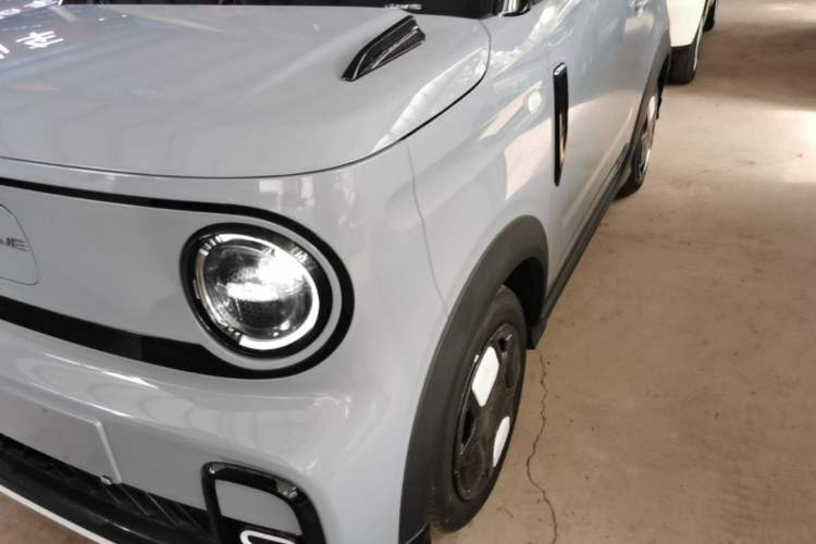 Used Geely Galaxy Panda 2025 210km Panda Kart Left Front Headlight