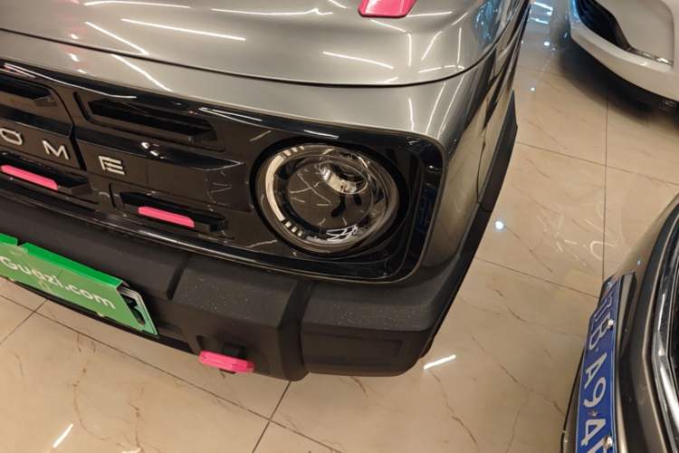 Used Geely Galaxy Panda 2025 210km Panda Rider Left Front Headlight