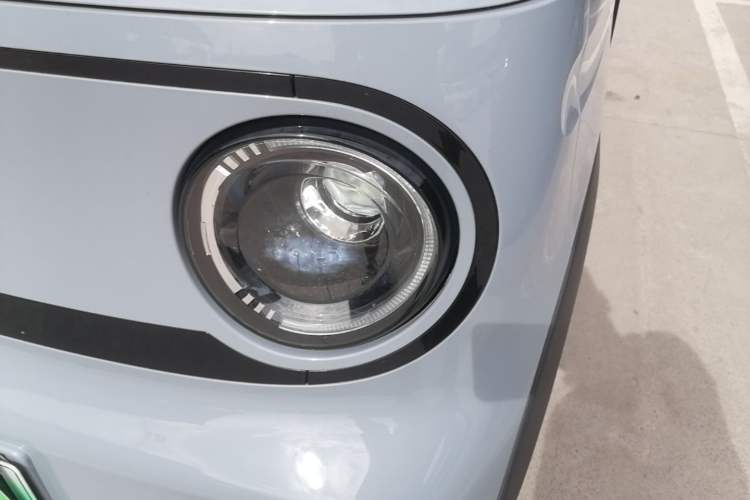 Used Geely Galaxy Panda 2025 210km Panda Kart Left Front Headlight