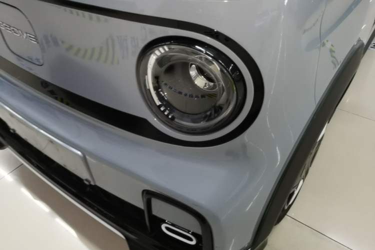 Used Geely Galaxy Panda 2025 210km Panda Kart Left Front Headlight