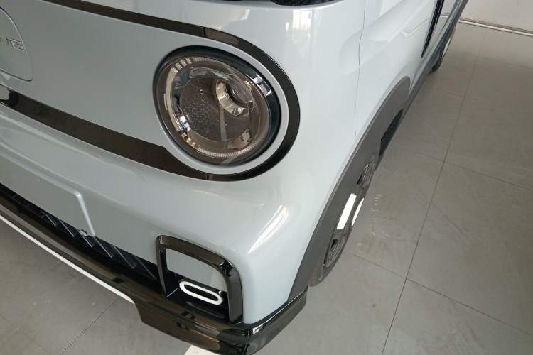 Used Geely Galaxy Panda 2025 210km Panda Kart Left Front Headlight