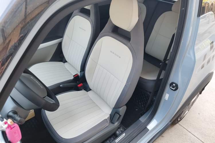 Used Geely Galaxy Panda 2025 210km Panda Kart Left Front Seat