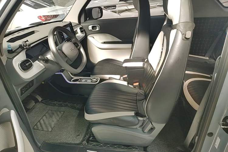 Used Geely Galaxy Panda 2025 210km Panda Kart Left Front Seat