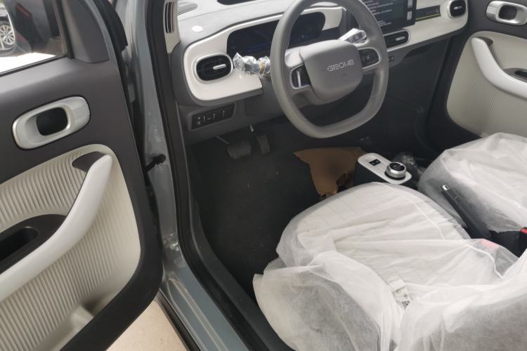 Used Geely Galaxy Panda 2025 210km Panda Kart Left Front Seat
