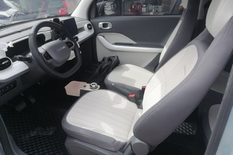Used Geely Galaxy Panda 2025 210km Panda Kart Left Front Seat