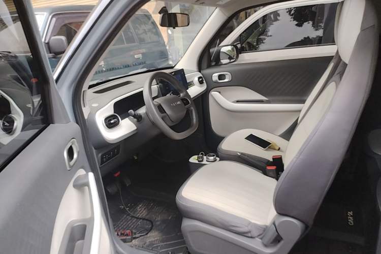 Used Geely Galaxy Panda 2025 210km Panda Kart Left Front Seat