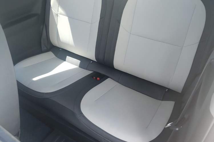 Used Geely Galaxy Panda 2025 210km Panda Kart Left Rear Seat