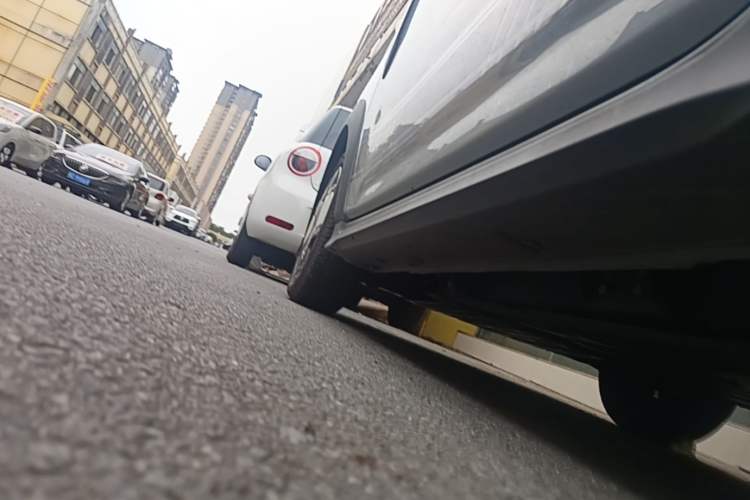 Used Geely Galaxy Panda 2025 210km Panda Kart Left Side Sill