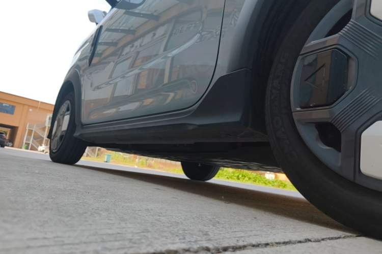 Used Geely Galaxy Panda 2025 210km Panda Kart Left Side Sill