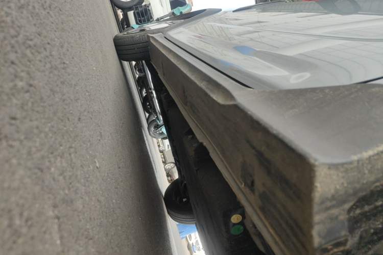 Used Geely Galaxy Panda 2025 210km Panda Kart Left Side Sill