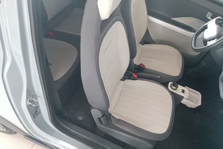 Used Geely Galaxy Panda 2025 210km Panda Kart Right Front Seat