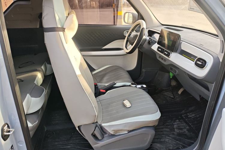 Used Geely Galaxy Panda 2025 210km Panda Kart Right Front Seat
