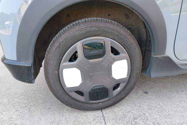 Used Geely Galaxy Panda 2025 210km Panda Kart Right Rear Wheel Hub