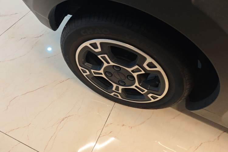 Used Geely Galaxy Panda 2025 210km Panda Rider Right Rear Wheel Hub